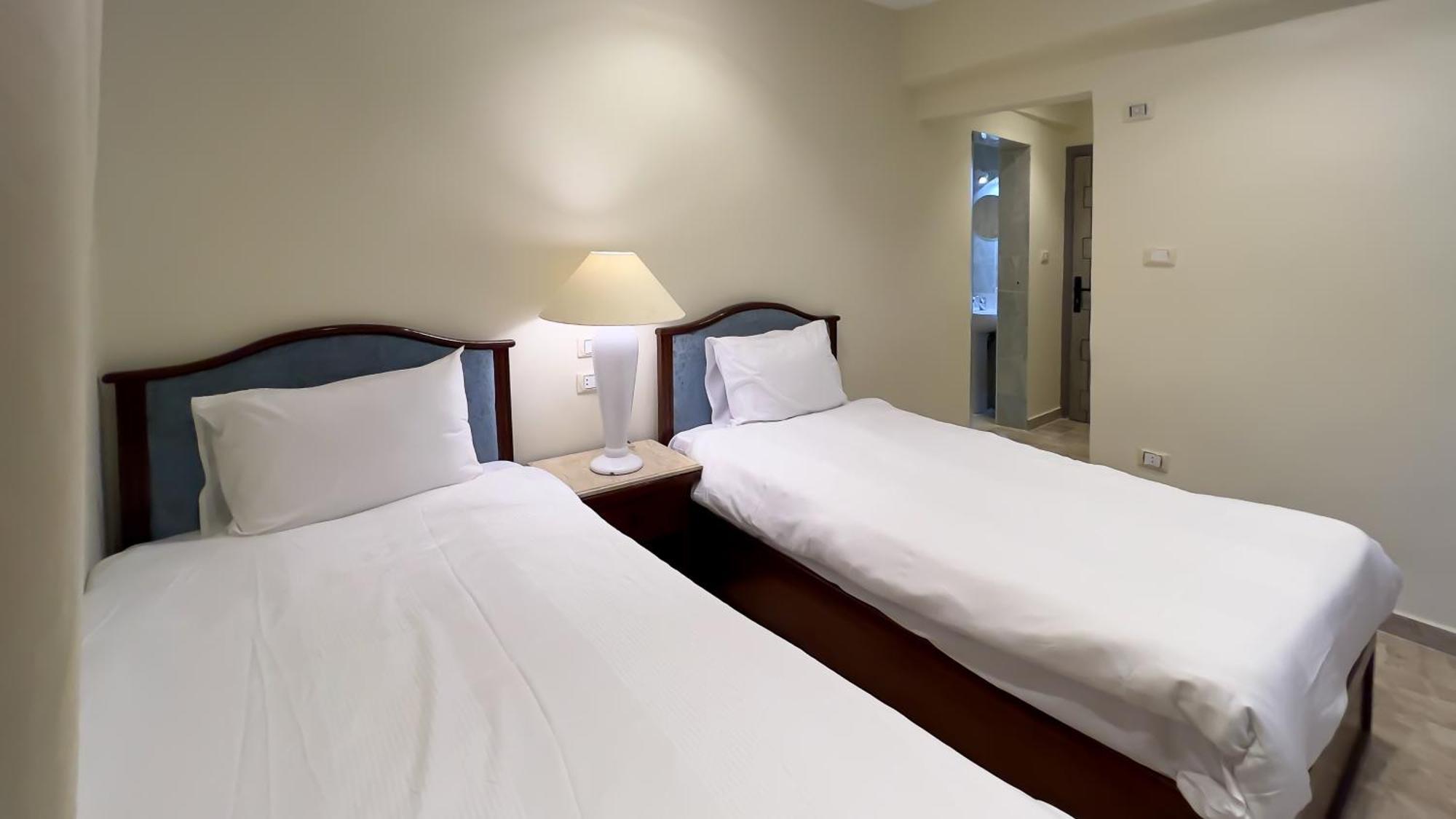 Pyramids Vista Inn Kafret el-Gabal Zewnętrze zdjęcie