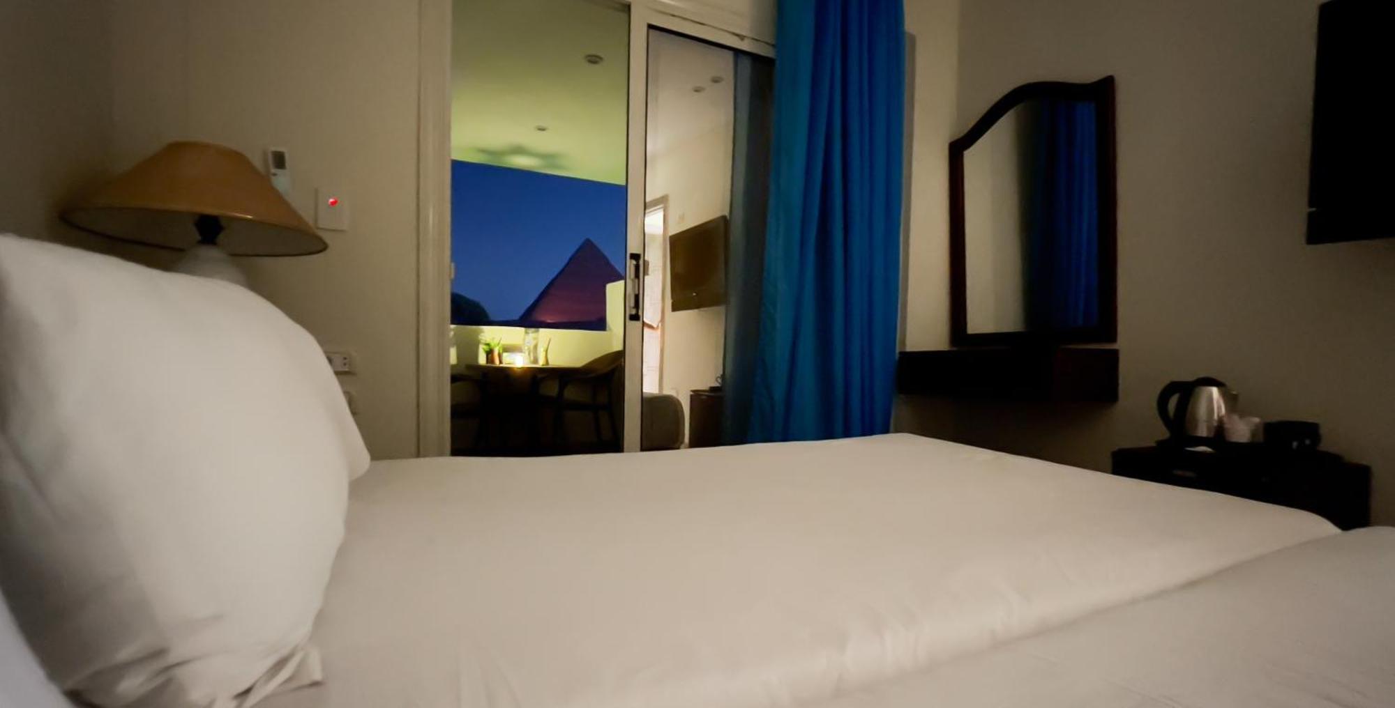 Pyramids Vista Inn Kafret el-Gabal Zewnętrze zdjęcie