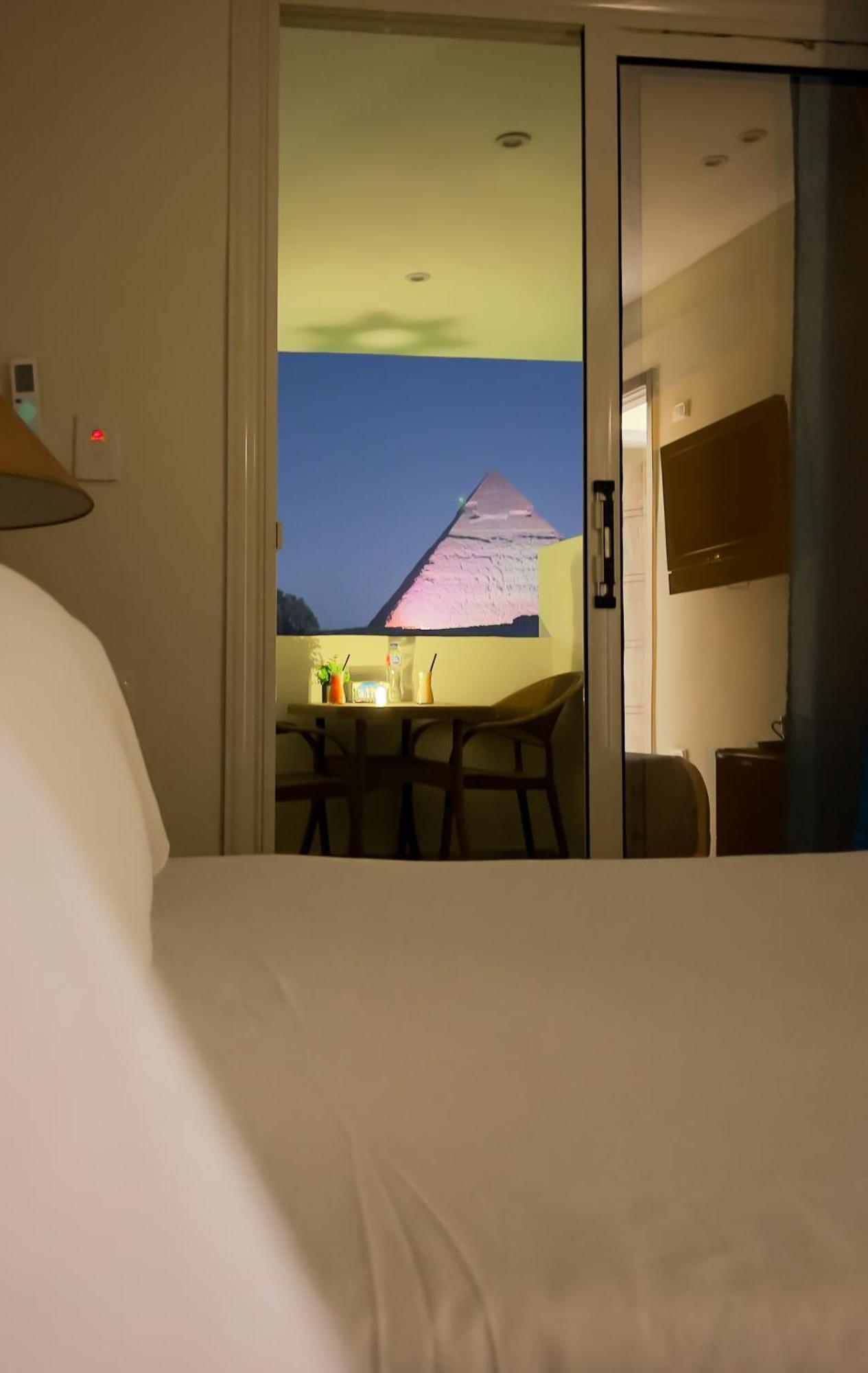 Pyramids Vista Inn Kafret el-Gabal Zewnętrze zdjęcie